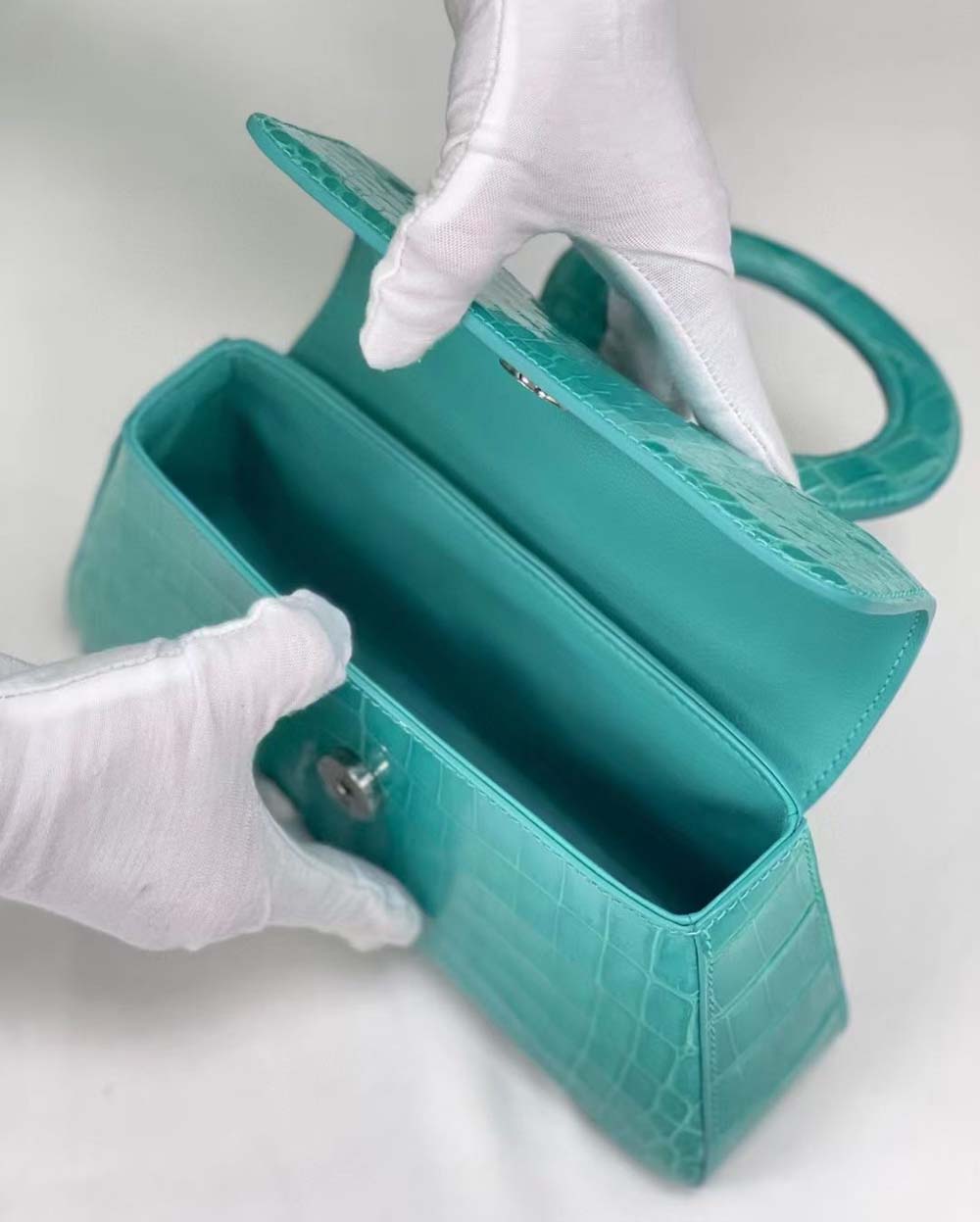 Women Shiny Crocodile Leather Cross Body Round Handle Bag Mini-6